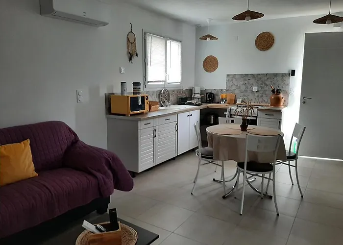 Petite Maison De Campagne
