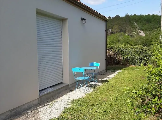 Petite Maison De Campagne